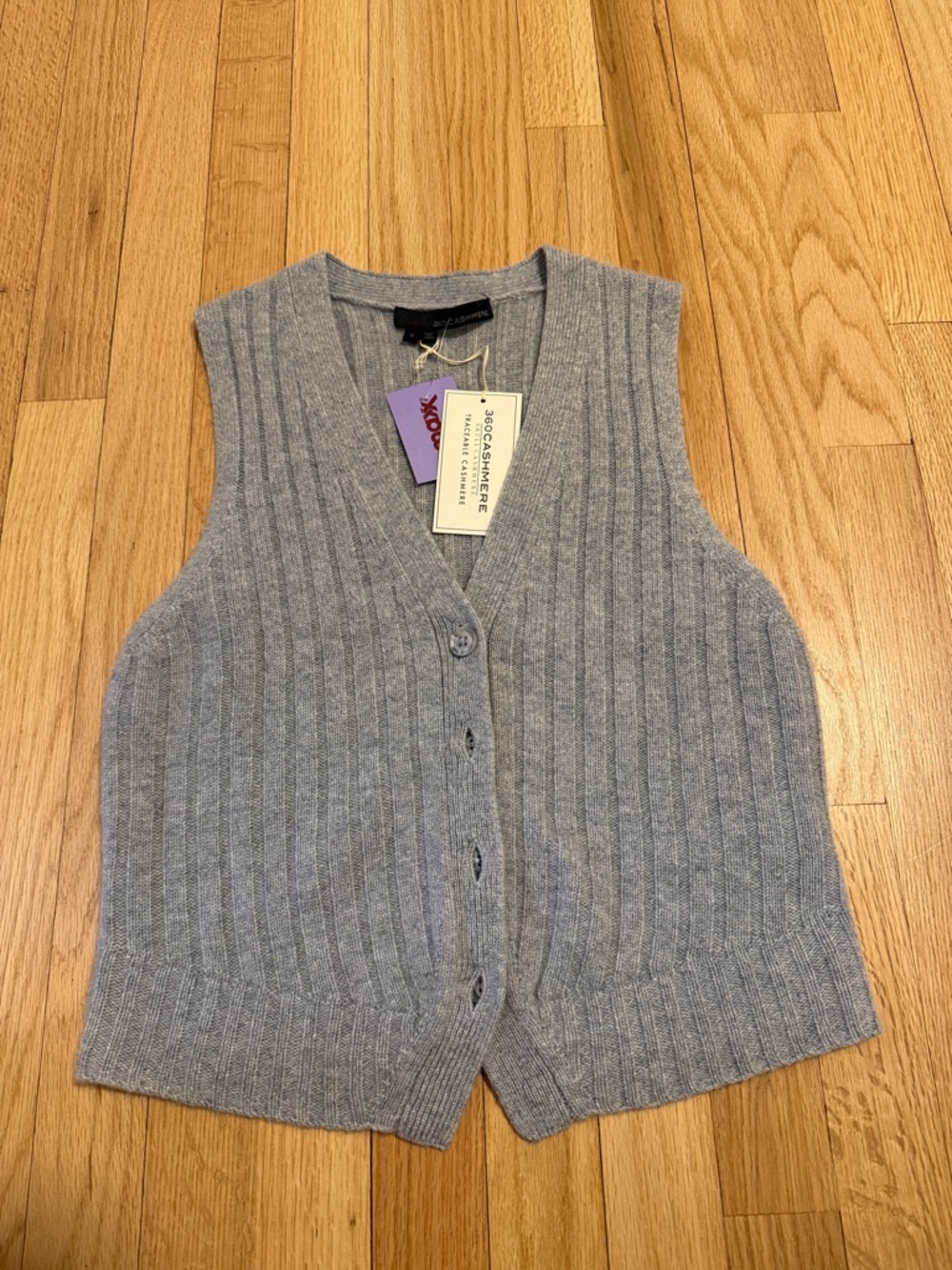 360 Cashmere Light Gray Ribbed V-Neck Button-Front Sweater Vest